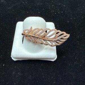 Diamond Leaf Ring